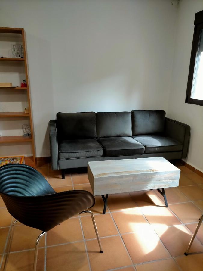 Albergue Santa Barbara Aliaga Екстер'єр фото